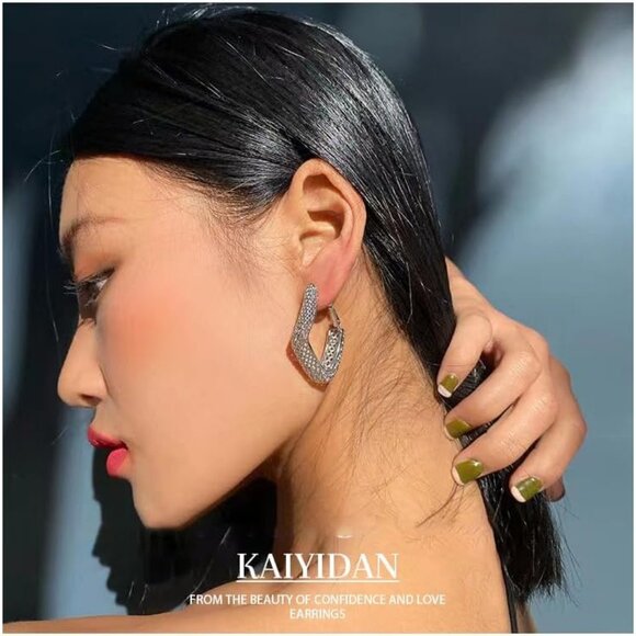 Trendy Chunky Medium Huggie Style Thick Statement Dangle Earrings Gift for Her - Picture 2 of 9